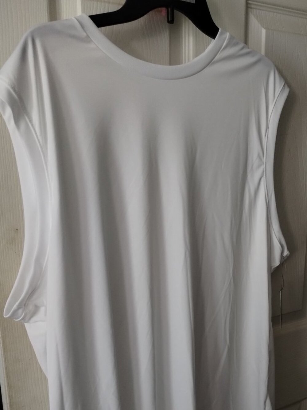 Tek Gear men's  white sleeveless tank top
